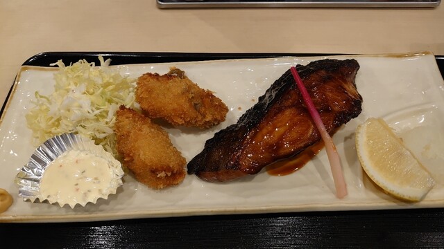 とっと めしや 卸町 魚介料理 海鮮料理 食べログ とっと めしや 卸町 魚介料理 海鮮料理 食べログ