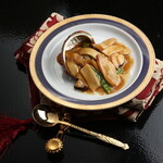 横浜中華街 四川麻婆 - アワビの醤油煮込み