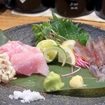 ぼちぼち - 天然九絵と生ホタルイカの造り