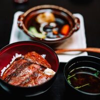 赤坂 津つ井 総本店 - ビフテキ丼