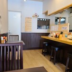 Hiroshima Fuu Okonomiyaki Marokichi - 店内です。