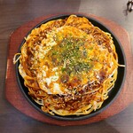 Hiroshima Fuu Okonomiyaki Marokichi - ランチセット(1000円税)です。