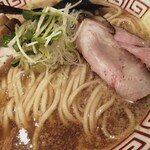 人力俥 - 背脂煮干そば（大盛・アップ）