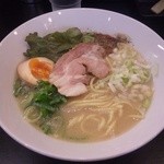 松壱家 戸塚店 - これぞ至極のラーメン極鶏！！