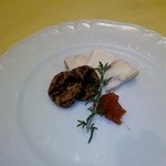 リストランテ ヴォナ フォルトゥーナ - ＜2012年9月＞「フロマージュKOMAGATA」のチーズ盛り合わせ