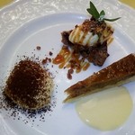 リストランテ ヴォナ フォルトゥーナ - ＜2012年9月＞デザート盛り合わせ