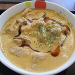 松屋 - オマール海老ソースのチキンフリカッセ定食 並　ポテトサラダセット