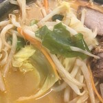 たやま - みそラーメン750円ニンニク50円