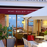 海辺の途中 - かき氷マシーンの向こうに相模湾