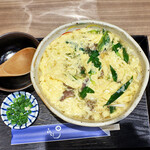 うどん そば処 きのさき - 料理写真:肉とじうどん