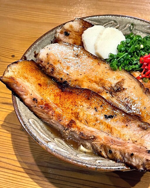 ブタ野郎チキン野郎 沖縄バカヤロー 金山 居酒屋 ネット予約可 食べログ