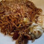 吾作 - 焼きそば。本日はタコ入り。旨し！