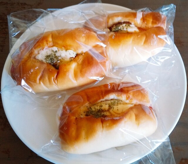 ほんだ屋 - 日和田（パン）の写真