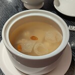 中国料理 四川 - 2021.04.鮑入りフカヒレの姿入り澄ましスープ