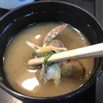 勝月 - アサリ入り味噌汁