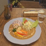 ツキカフェ - 焼き野菜カレープレート