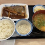 Matsuya - 1日目　さばの味噌煮御前 860円