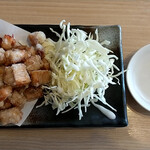 らーめん ひでお屋 - チャーシューの唐揚げ 580円＋税