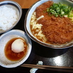 チーズカツカレーうどん定食