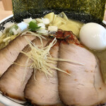 すごい煮干ラーメン 野毛 すし 釣りきん - 