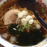 新華飯店 - ラーメン