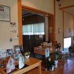 カフェ カドヤ - 店内
