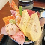 Sushi Ishida - 海鮮丼アップ！
