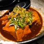 Koshitsu Nikushokudou Tarafuku Sakaba Onikai - ハチノスの肉豆腐¥400！すっごく煮込まれてて味が濃く、ご飯が欲しくなる〜(^^♪