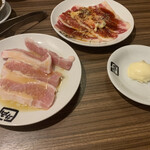 Yakiniku Gyuu Kaku - 