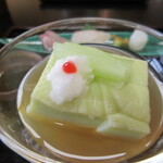 人丸花壇 - ほぼ子パンダへ･･･