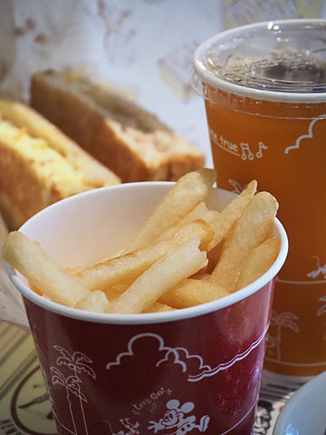 ニューヨーク デリ 東京ディズニーシー ステーション サンドイッチ 食べログ