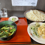 手打ちうどん たらっぺ - 料理写真: