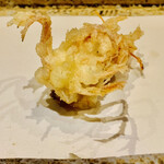 日本橋 蕎ノ字 - ■車海老の頭
      ☆一つ目は塩で。二つ目は天つゆで頂く。
      