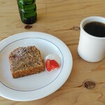 SHIBA COFFEE - コーヒー&いちごとほうじ茶のケーキ