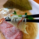 らーめん わらび - ストレート細麺