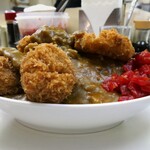 ライスカレー まんてん - シュウマイコロッケカレー 大盛