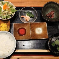 柳橋焼にく わにく - 焼肉セット