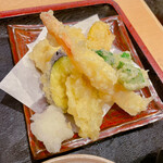魚と肴と酒処 八仙 - 天ぷら