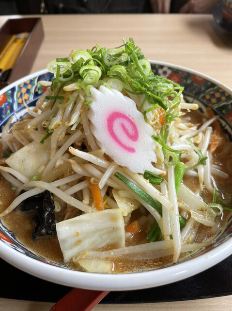 そぼろ味噌ラーメン』by m.hiro777 : 五穀みそらーめん 味噌屋 蔵之介