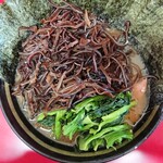 とんこつラーメンいしい - 豚骨醤油ラーメン並＋のり・キクラゲ増し