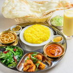 F Nepalese traditional curry set
