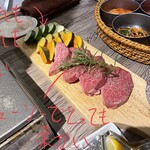 焼肉・冷麺 二郎 - 二郎コース 5500円
            和牛ヒレ、季節のグリル野菜