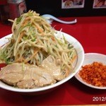 千里眼 - 冷やし中華　麺少なめ 　野菜　ニンニク　カラカラ　カラアゲ別で 680円 