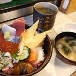 Futago Sushi - 海鮮丼上1,000円