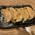 手打ちらーめん 麺之介 - 餃子　　420円