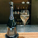 au deco - harles Heidsieck Champagne Brut Reserve AOC Champagne
