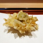 てんぷら 近藤 - ふきのとう