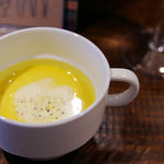 マルシェ エピス - ランチセットのスープ。冷製カボチャ