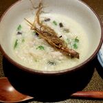 日本料理FUJI - 天城軍鶏と芹の雑炊。芹の根の素揚げをのせて。おかわりしましたよ