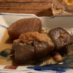 居酒屋　ちょーちょ - お通し（おでん）
      2020/12 by  みぃこのごはん日記